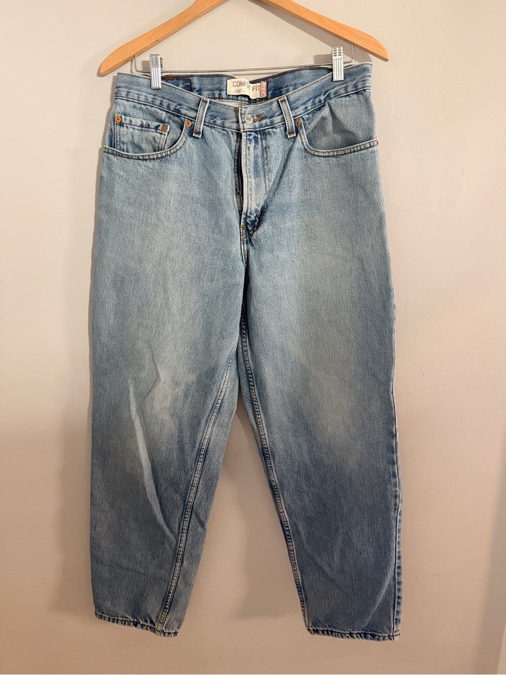 Levi's 560 Comfort Fit Light Blue Jeans 100% Cotton